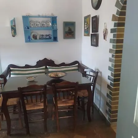 The House Of Manos And Helen Villa *